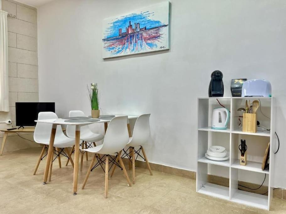 Carpediem Apart Alicante Centro Bajo A Екстер'єр фото